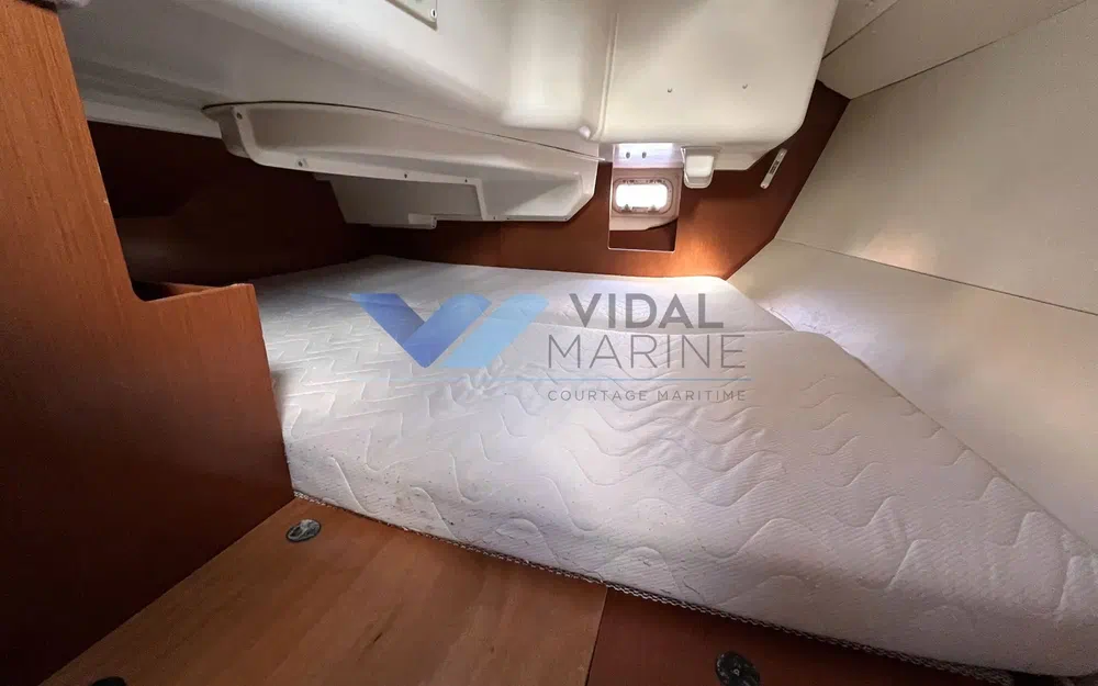 slider 9 Beneteau Oceanis 31