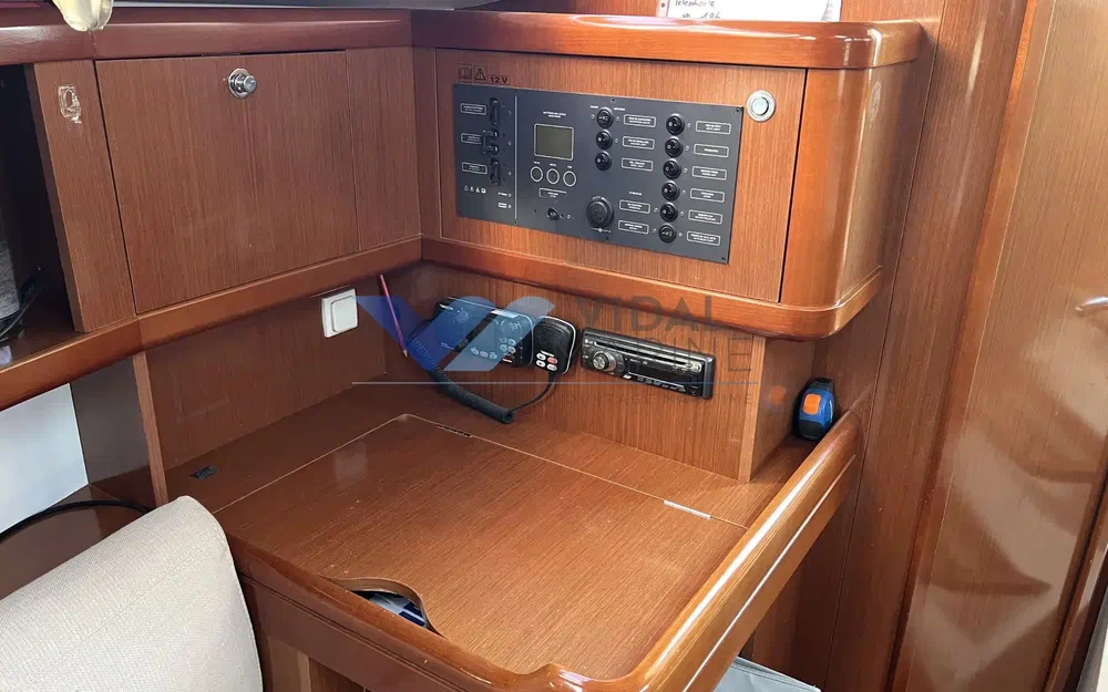 slider 5 Beneteau Oceanis 31