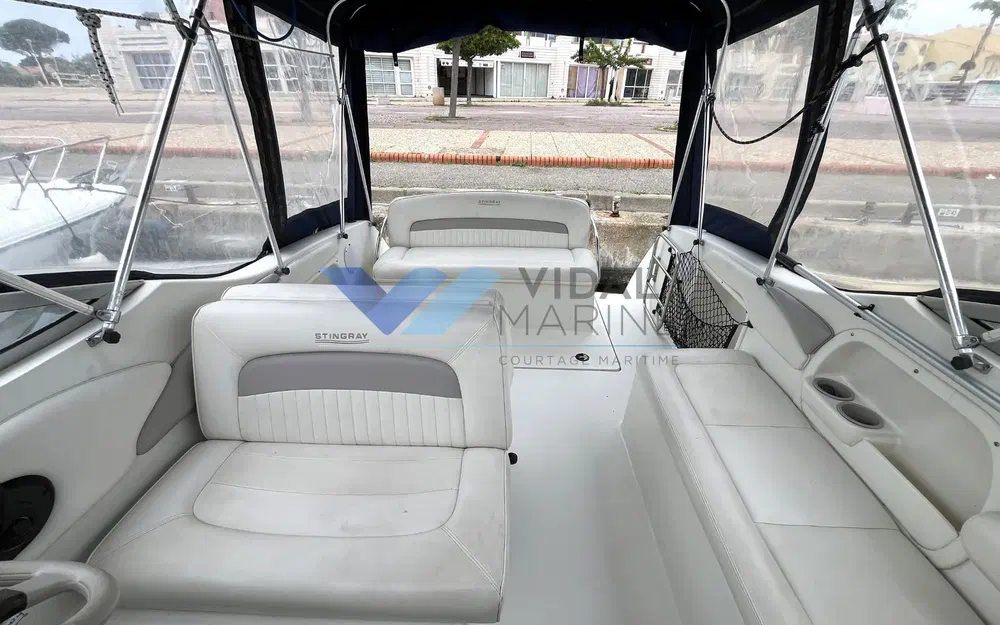 slider 7 Stingray 240 CS