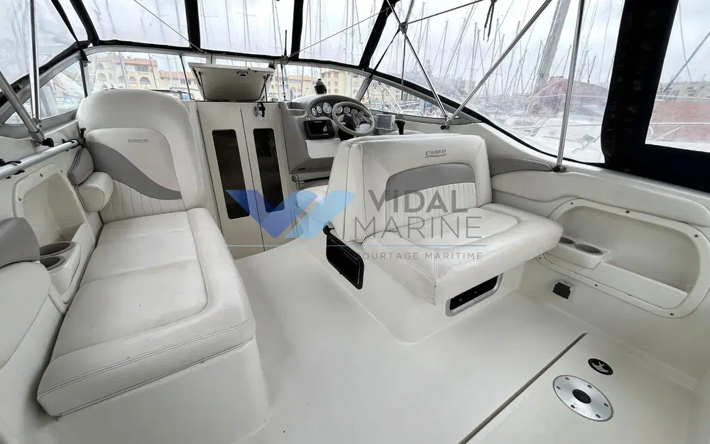 slider 8 Stingray 240 CS