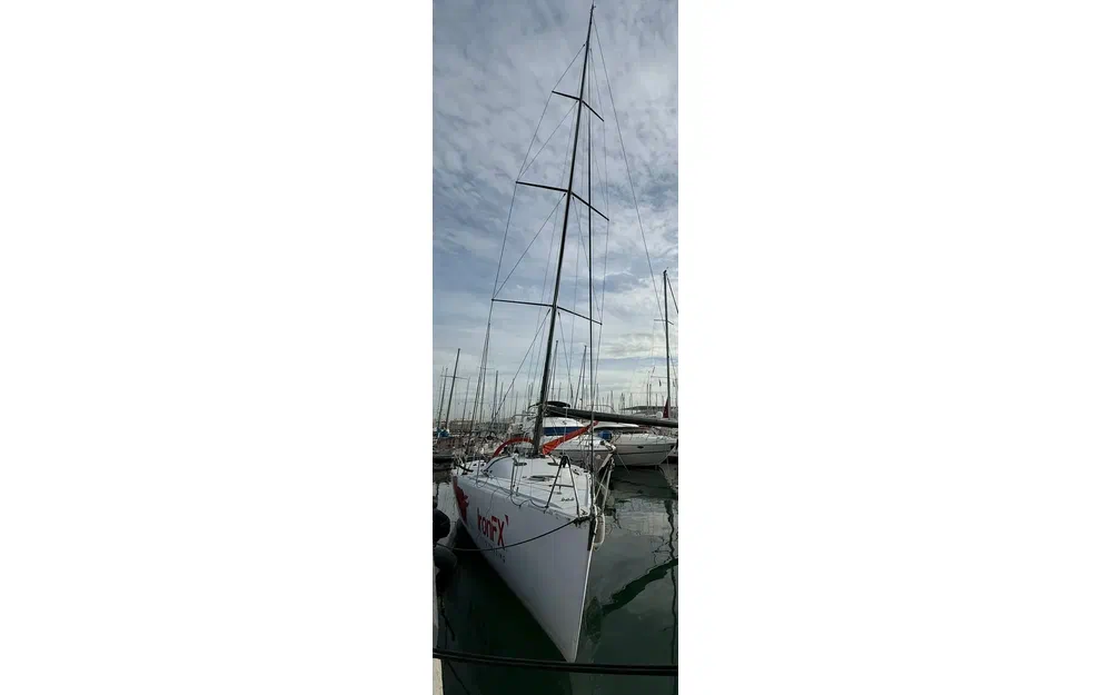 slider 7 Carroll Marine Corel 45