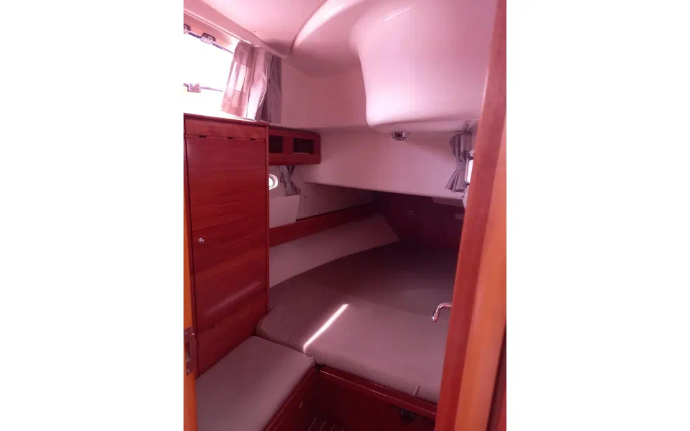 slider 5 Bavaria 42 Cruiser