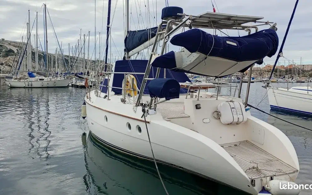 slider 2 Trident Marine Trident 45 Voyager