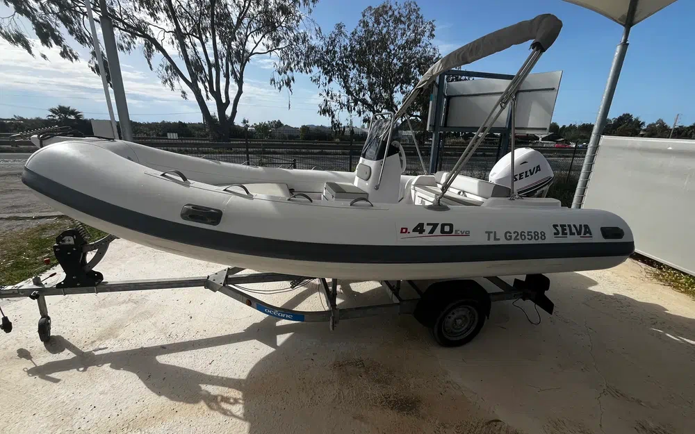 slider 0 Selva D470