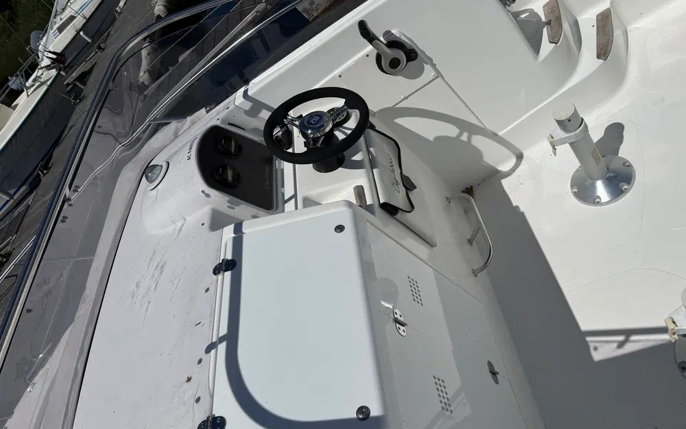 slider 3 B2 Marine 652 Cabine cruiser Dark Line