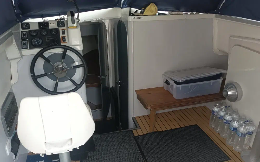 slider 4 Beneteau Antares 800