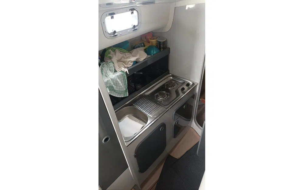 slider 5 Beneteau Antares 800