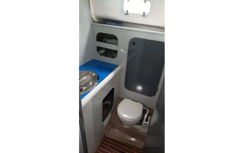 slider 7 Beneteau Antares 800