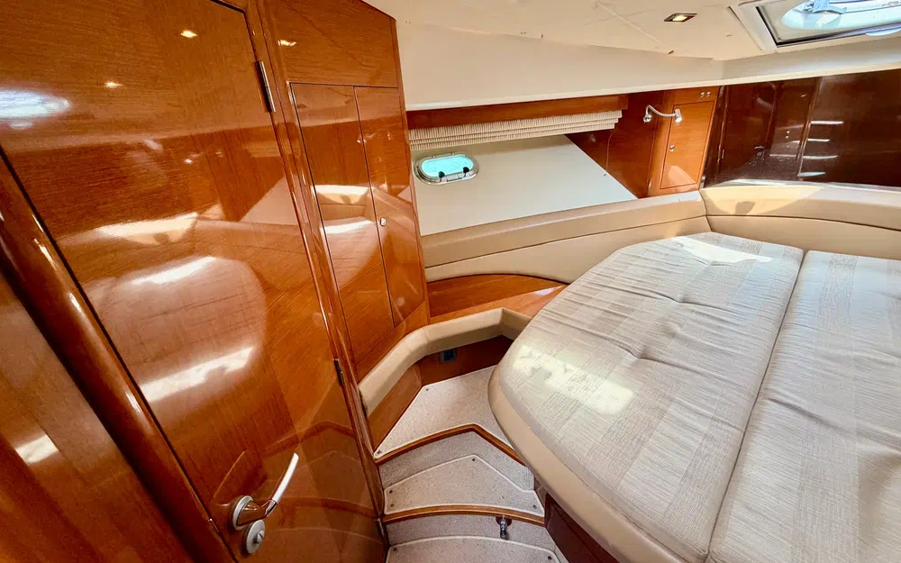 slider 37 Jeanneau Prestige 50 Fly