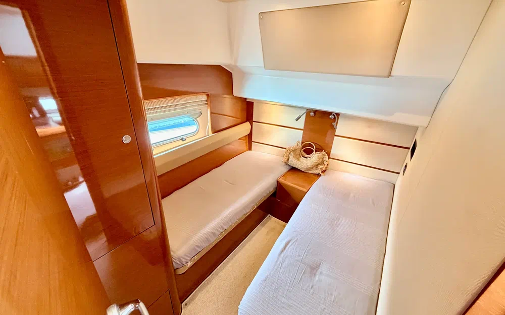 slider 40 Jeanneau Prestige 50 Fly