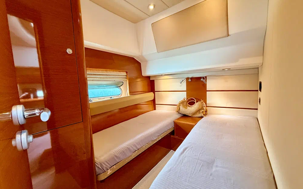 slider 41 Jeanneau Prestige 50 Fly