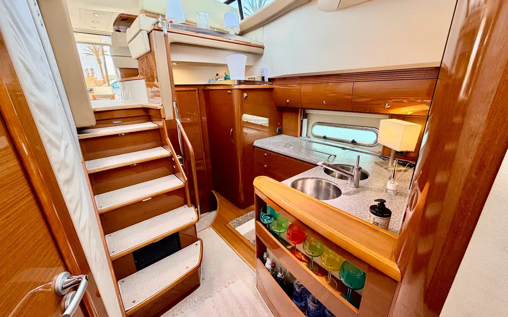 slider 30 Jeanneau Prestige 50 Fly