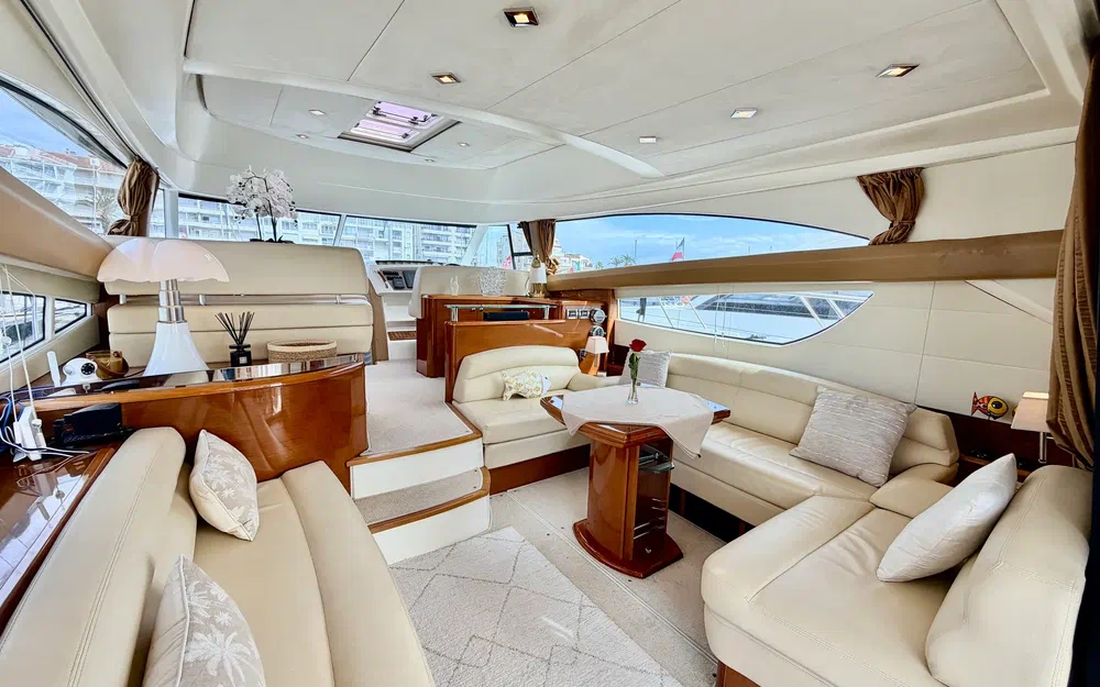 slider 22 Jeanneau Prestige 50 Fly