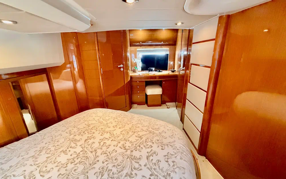 slider 39 Jeanneau Prestige 50 Fly