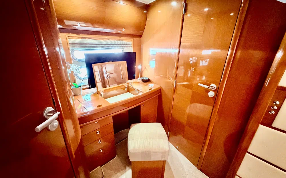 slider 36 Jeanneau Prestige 50 Fly