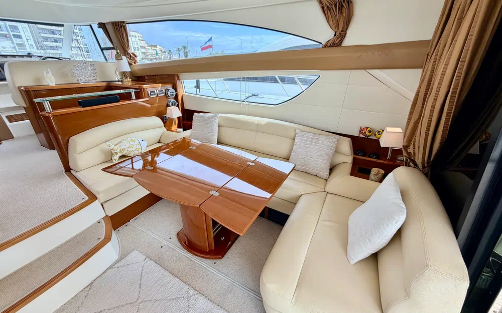 slider 24 Jeanneau Prestige 50 Fly