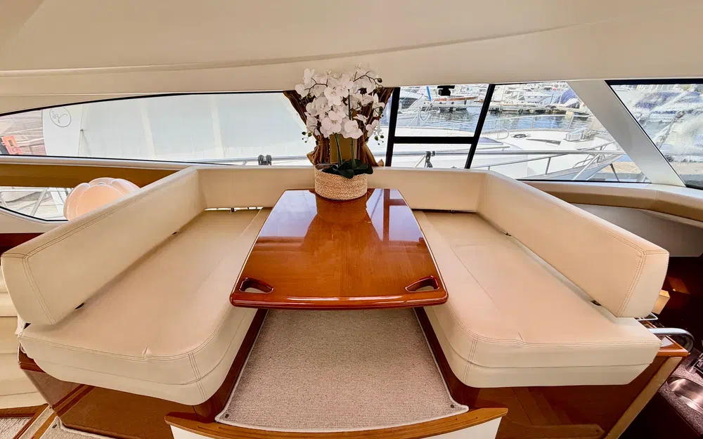 slider 25 Jeanneau Prestige 50 Fly