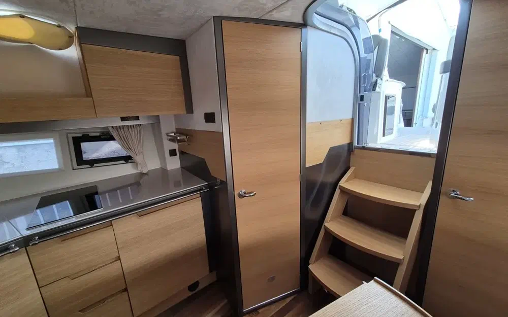 slider 24 Galeon 325 HT