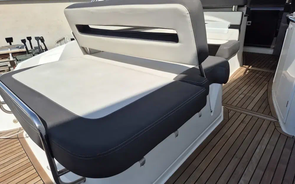 slider 31 Galeon 325 HT