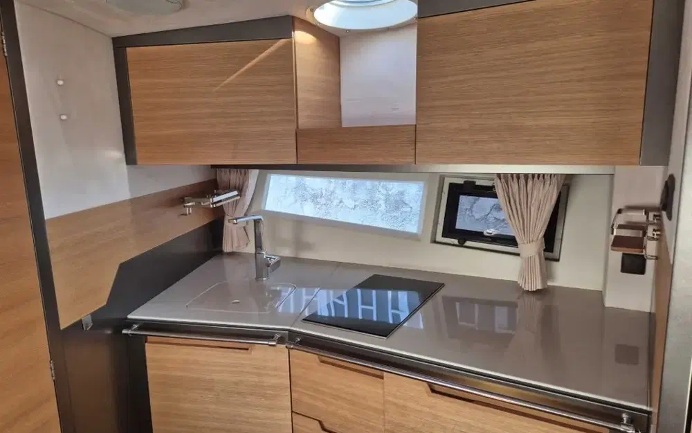 slider 3 Galeon 325 HT