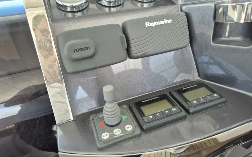 slider 44 Galeon 325 HT