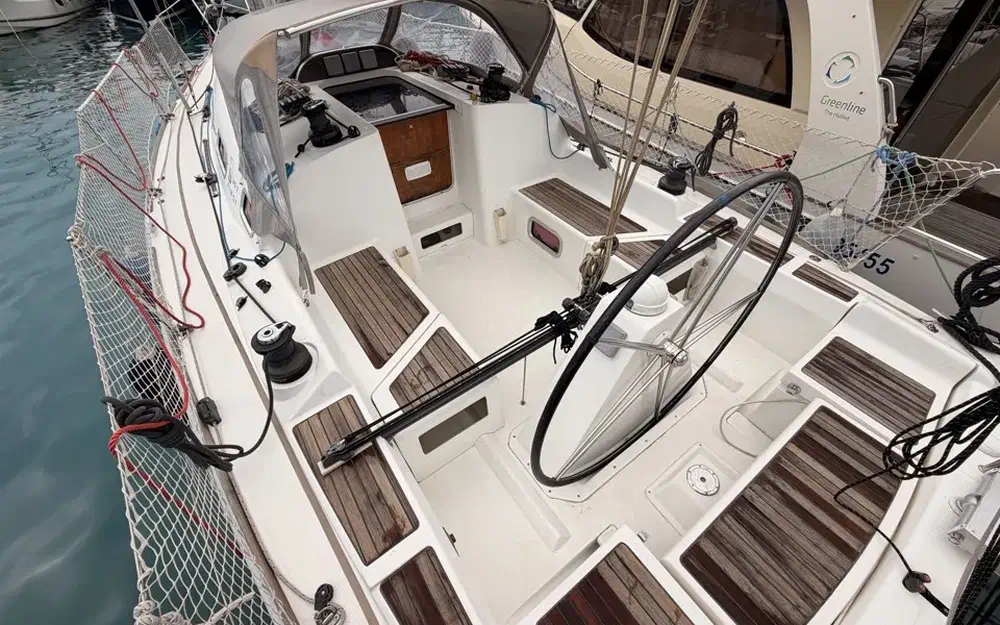 slider 1 Beneteau First 36.7
