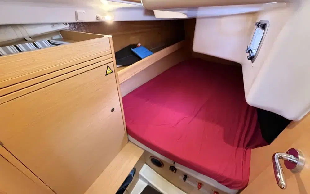 slider 20 Beneteau First 36.7