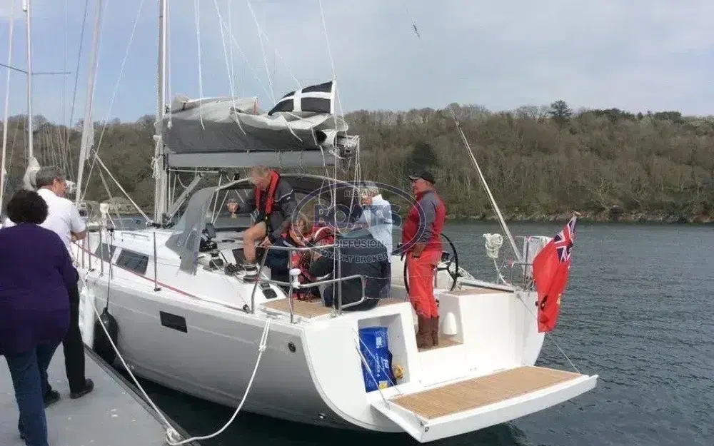 slider 12 Hanse 385