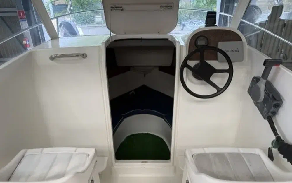 slider 3 Jeanneau Merry Fisher 580 Cabine