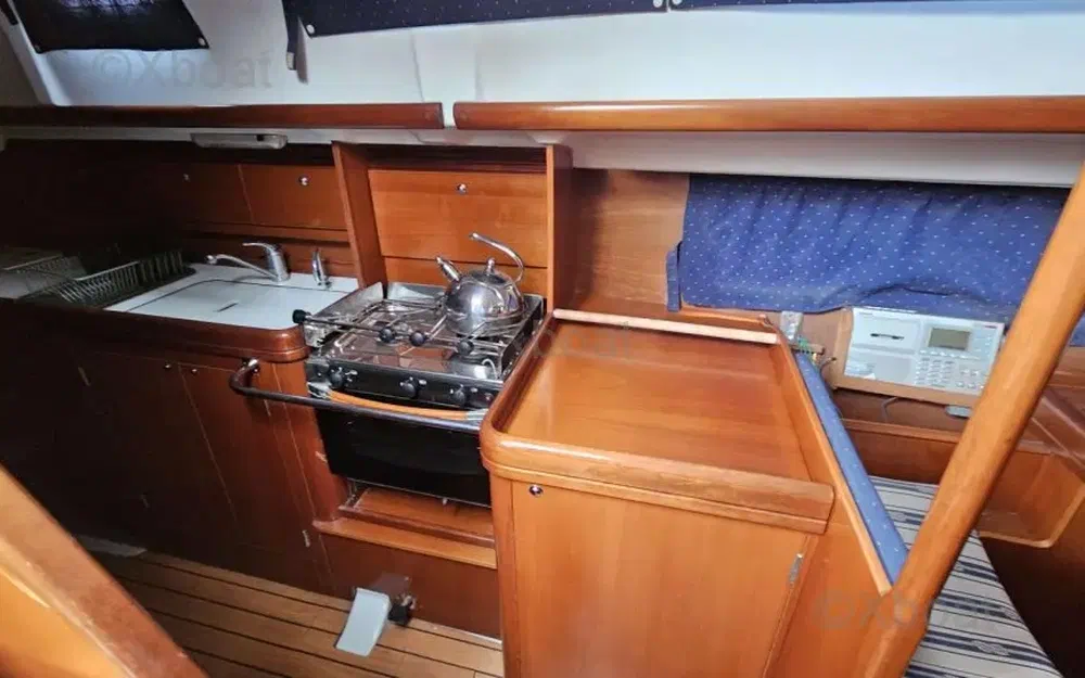 slider 9 Beneteau Oceanis 42 CC