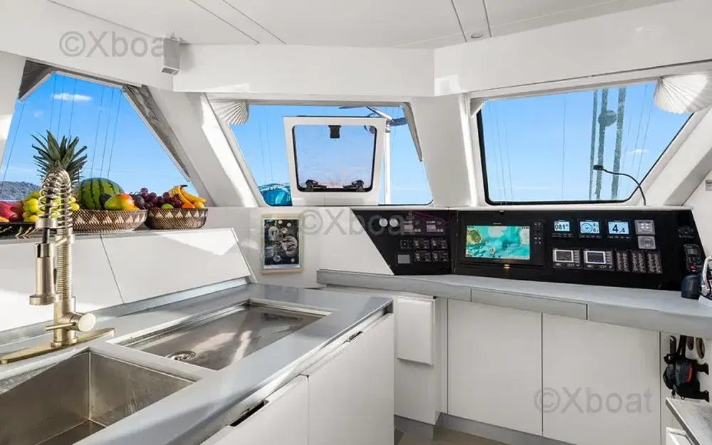slider 8 Sunreef Yachts Sunreef 70