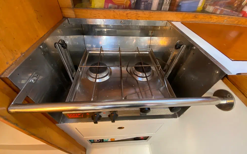 slider 6 Elan 31