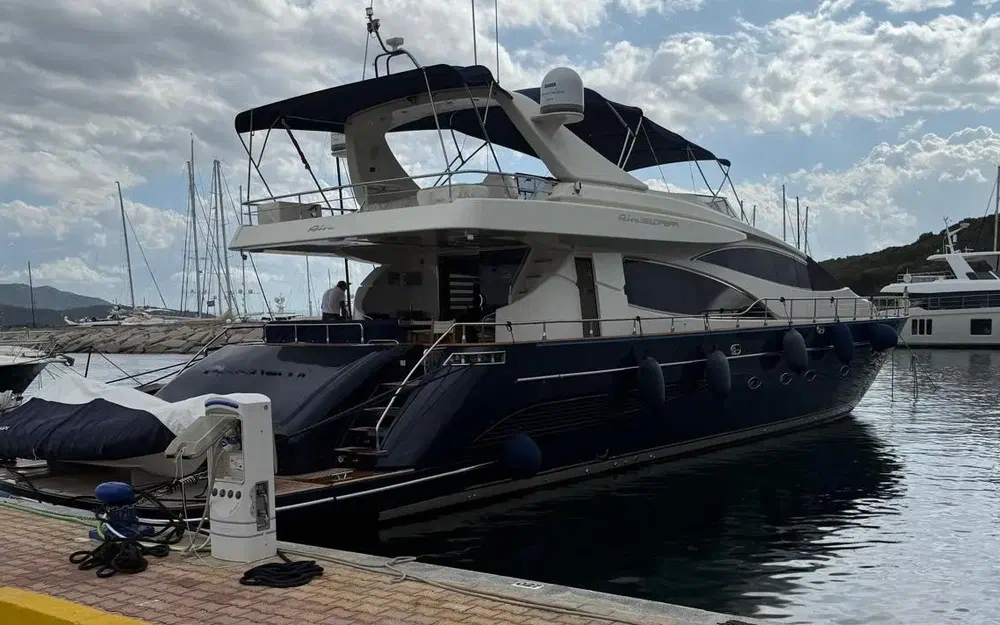 slider 9 Riva Opera 85