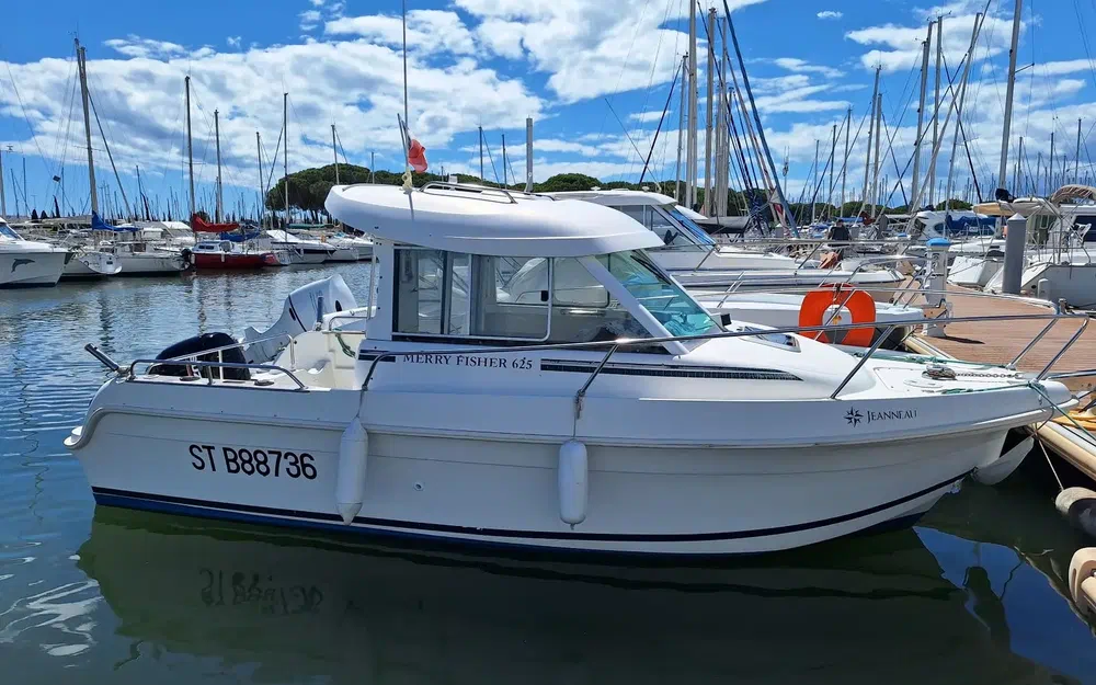 slider 15 Jeanneau Merry Fisher 625