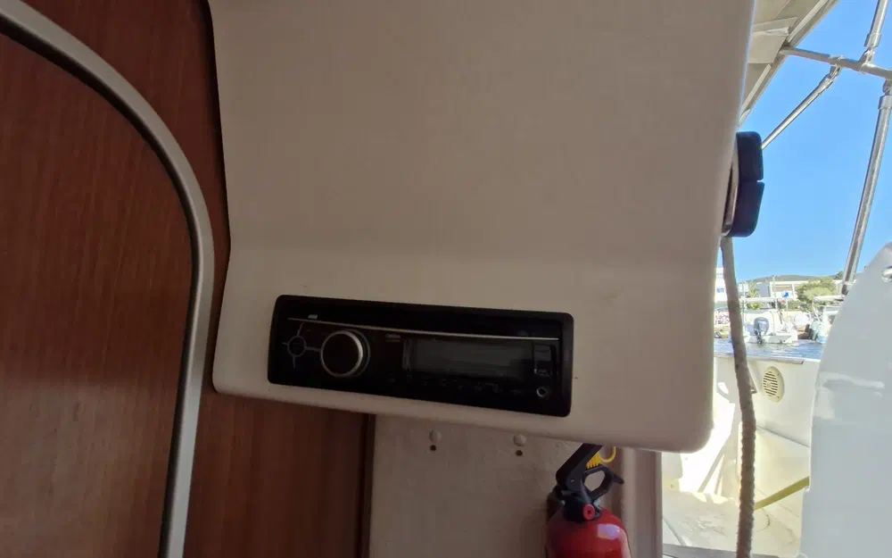 slider 6 B2 Marine Cap Ferret 752 DC