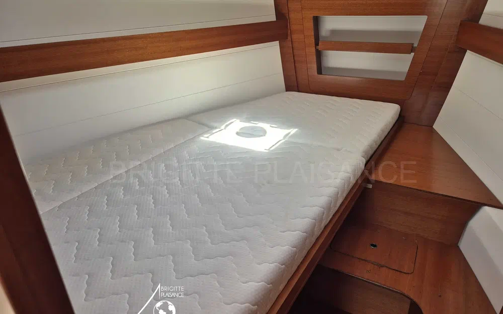 slider 6 Dufour 375 Grand Large