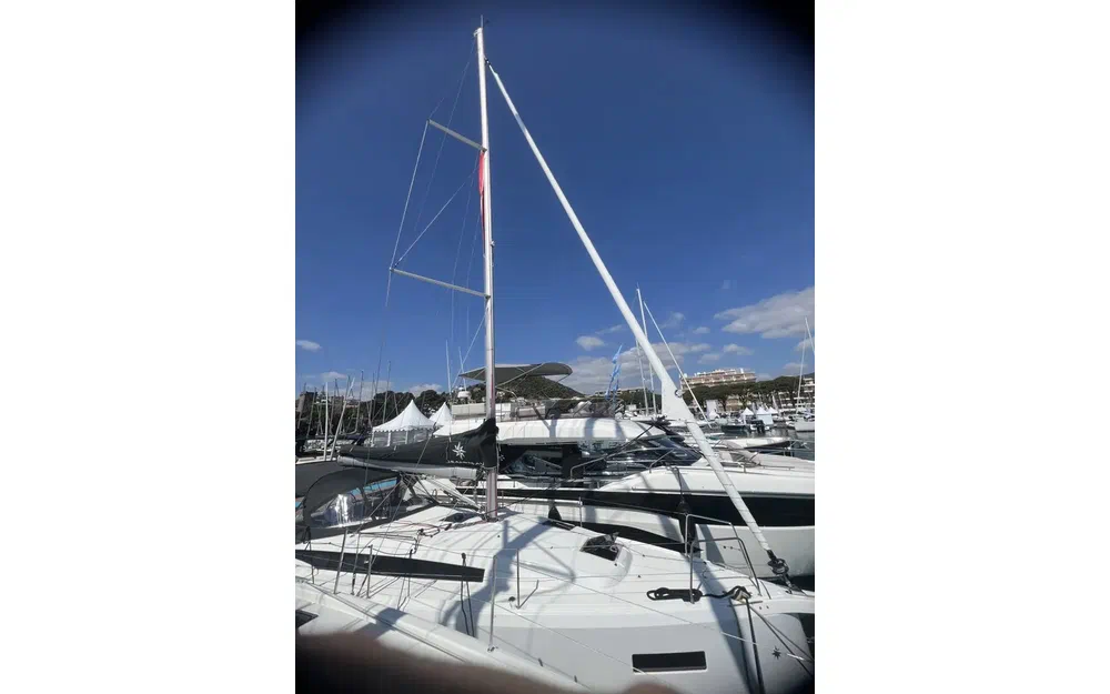 slider 18 Jeanneau Sun Odyssey 380