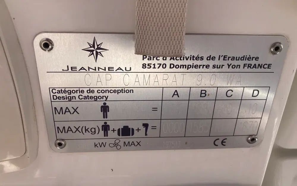 slider 20 Jeanneau Cap Camarat 9.0 WA