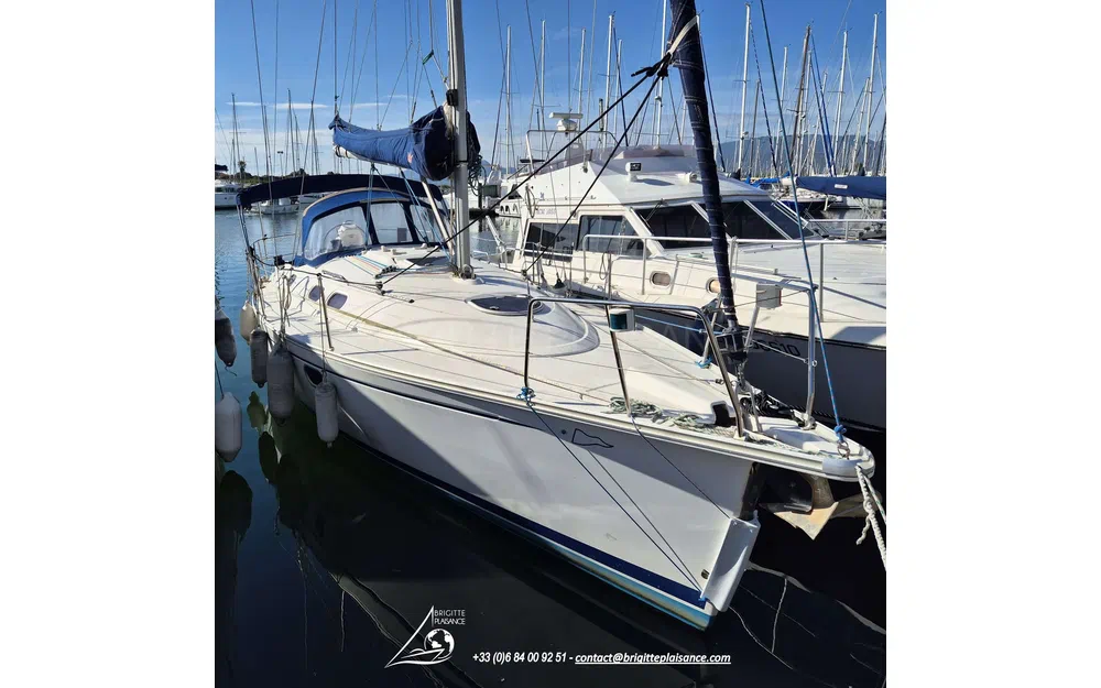 slider 0 Dufour Gib Sea 33