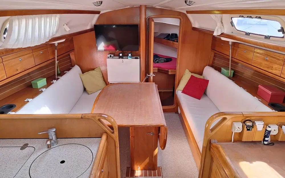 slider 2 Bavaria 30 Cruiser