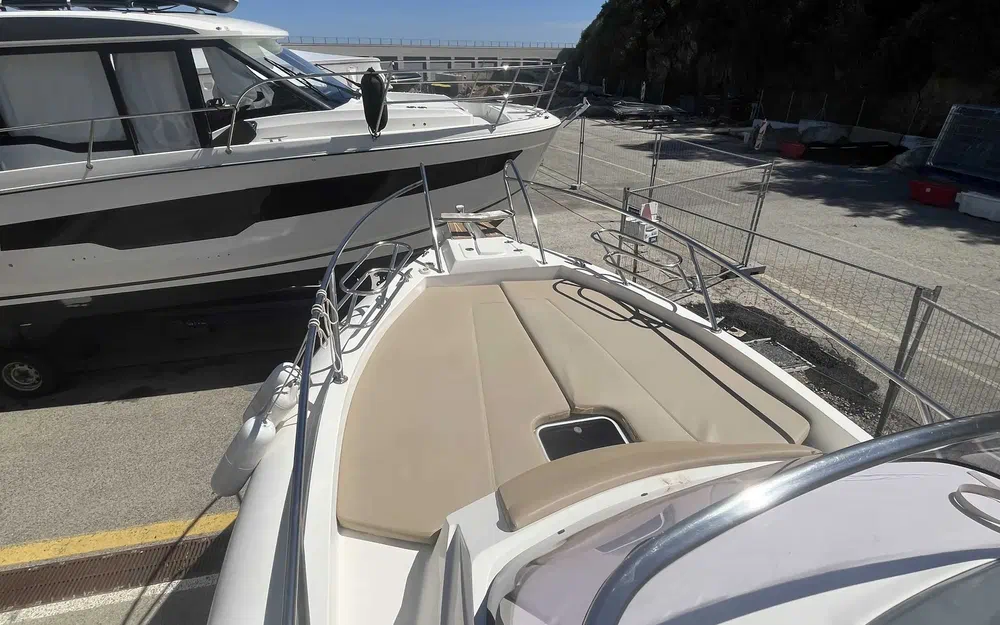 slider 12 Capelli Tempest 850 WA