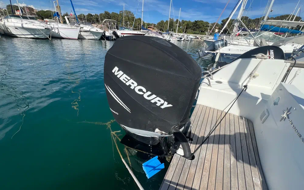 slider 5 Jeanneau Cap Camarat 7.5 CC