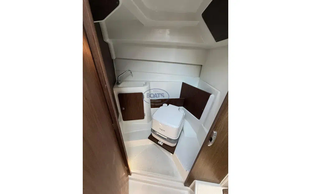 slider 9 Beneteau Antares 7