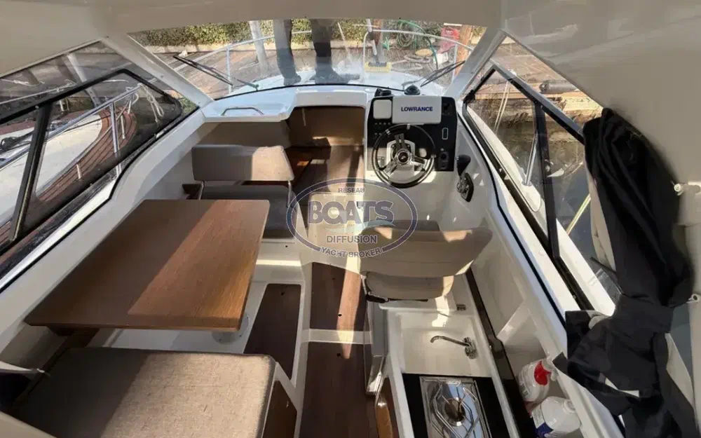 slider 4 Beneteau Antares 7