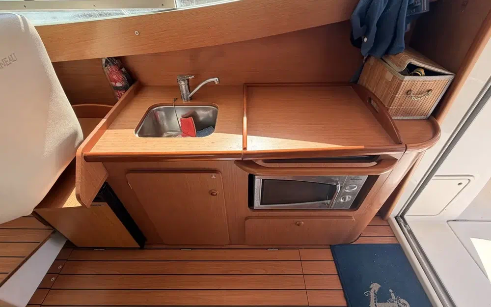 slider 16 Jeanneau Merry Fisher 925