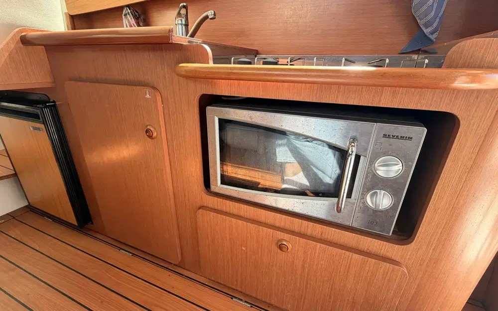 slider 18 Jeanneau Merry Fisher 925