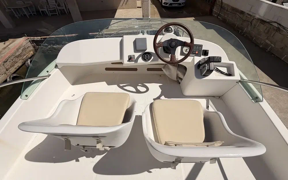 slider 3 Jeanneau Merry Fisher 925