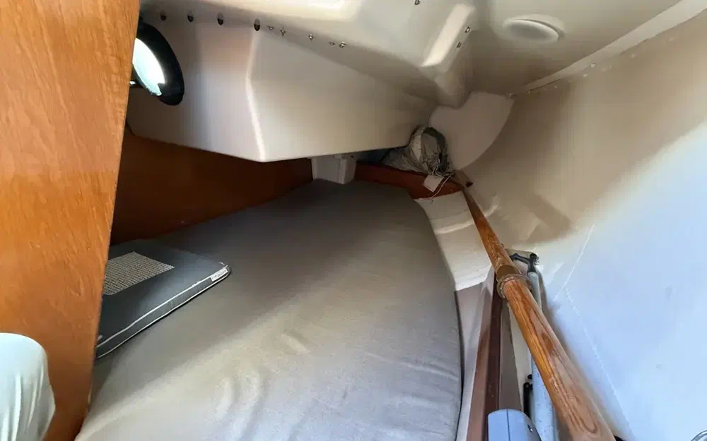 slider 12 Beneteau First 24
