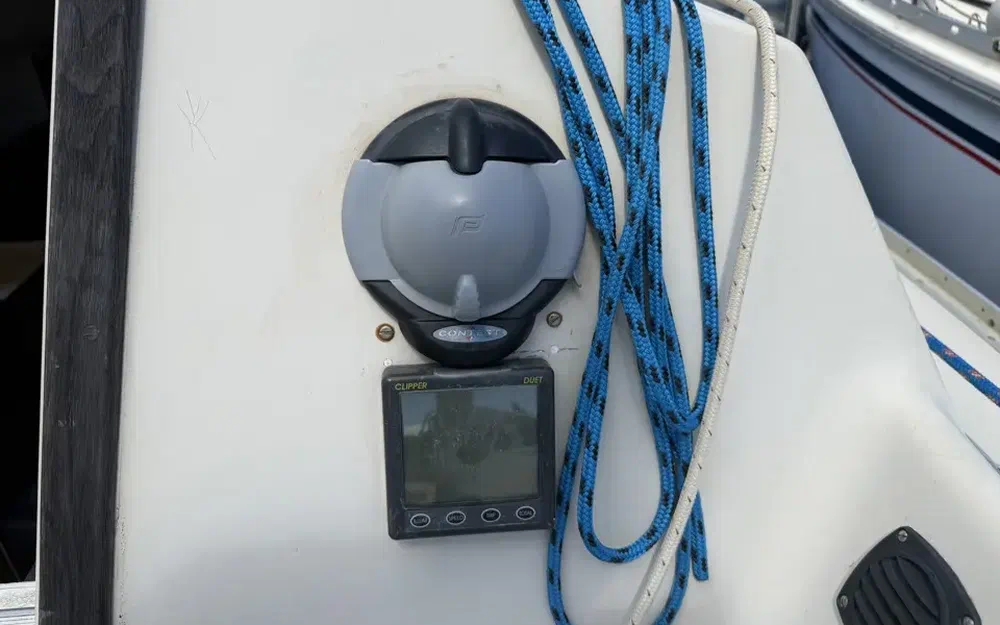 slider 16 Beneteau First 24