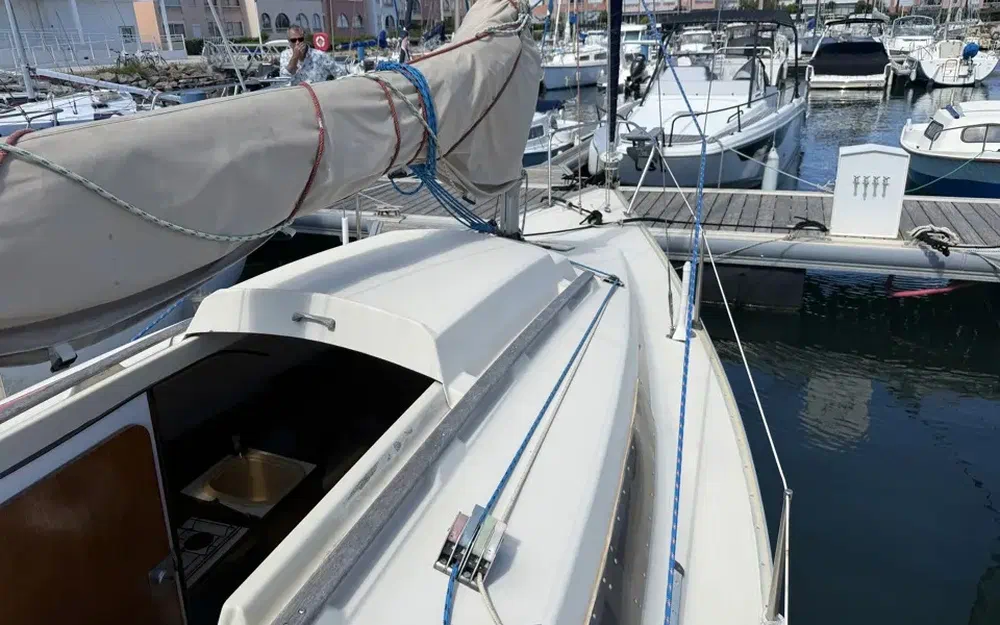 slider 3 Beneteau First 24